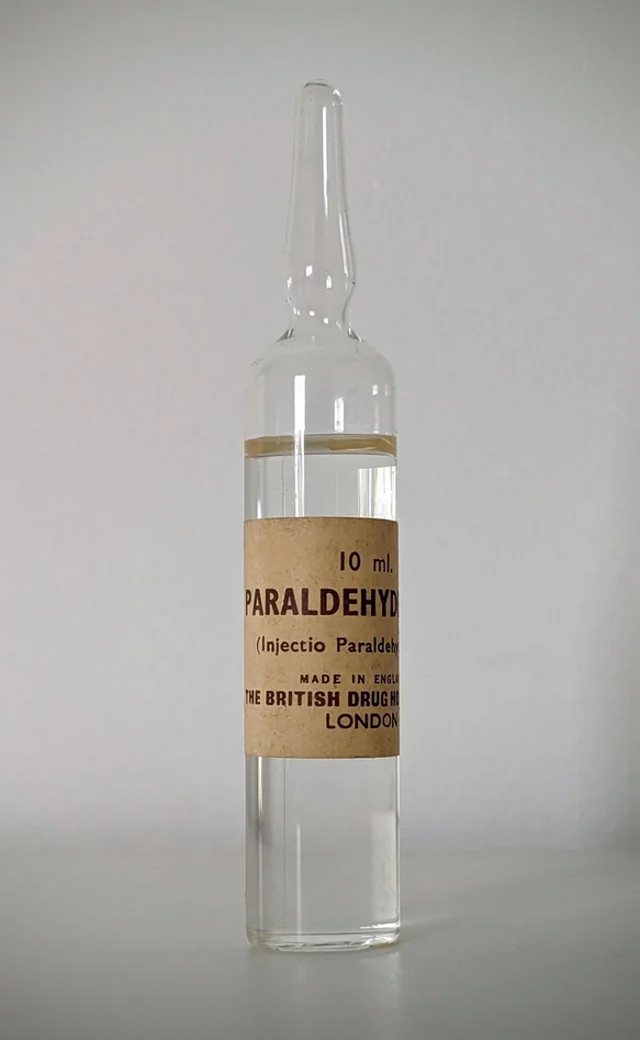 Paraldehyde image